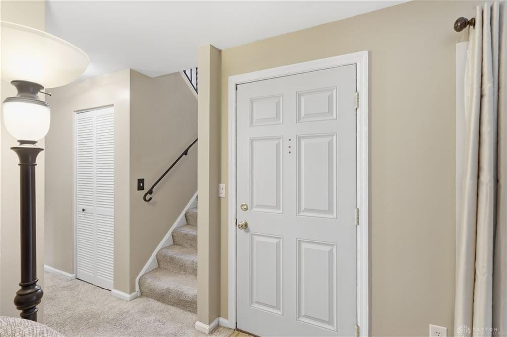 5569 Hummock Property Photo 3
