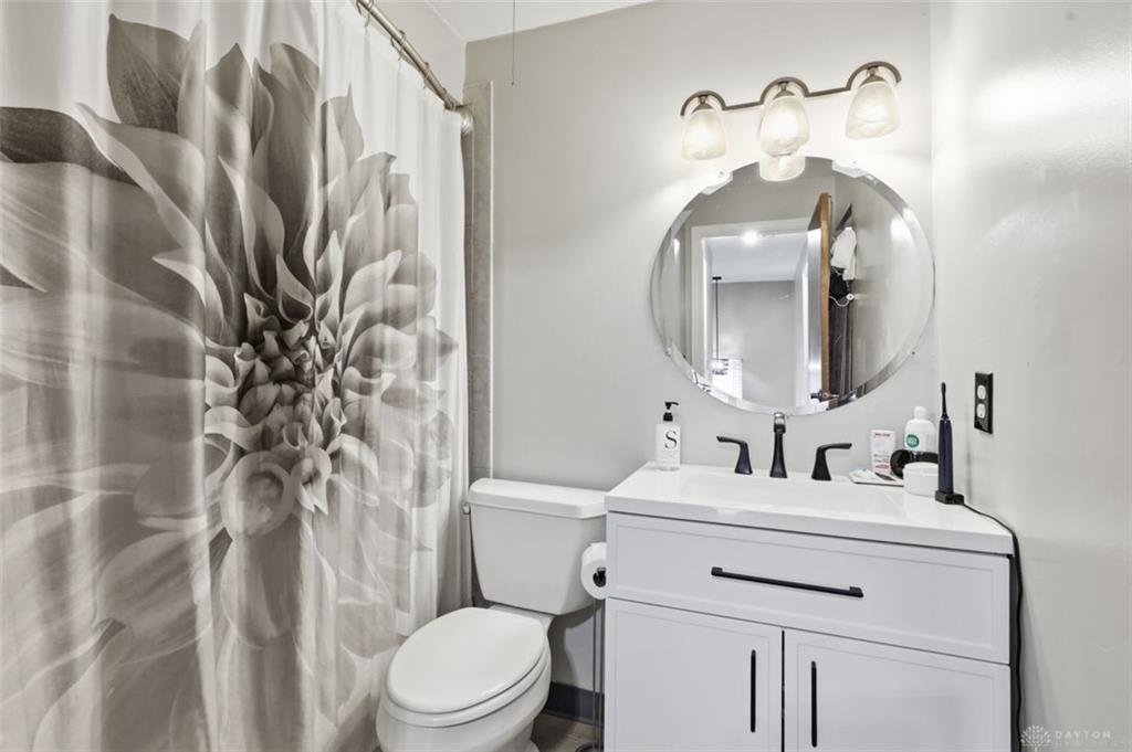 5569 Hummock Property Photo 21