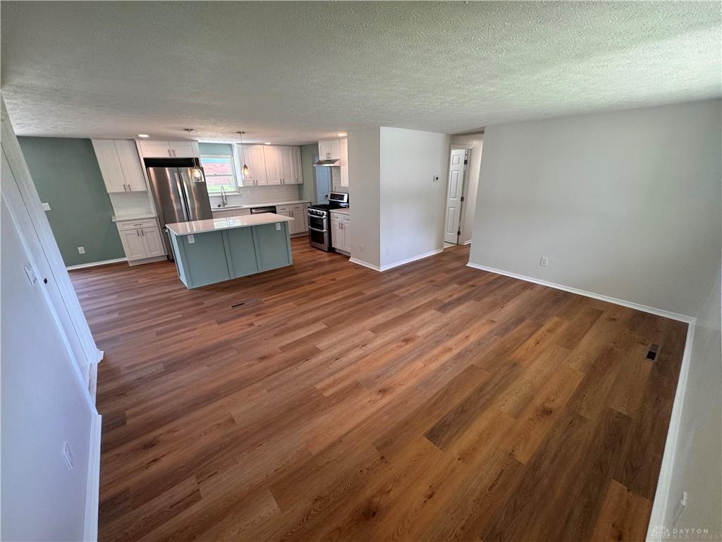 6900 Morley Property Photo 4