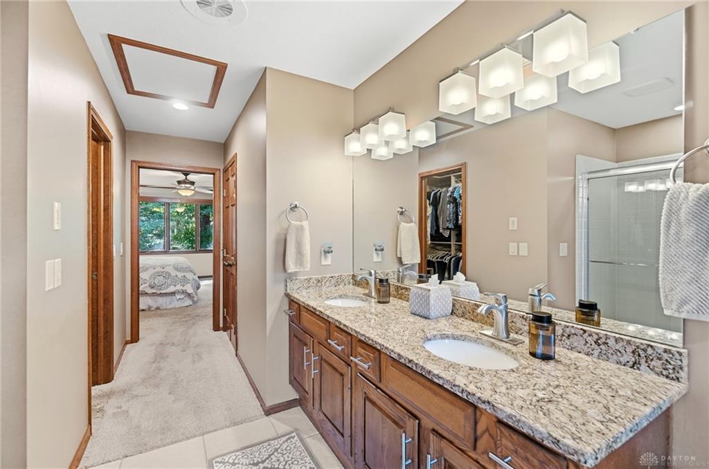 7128 Hunters Creek Property Photo 33