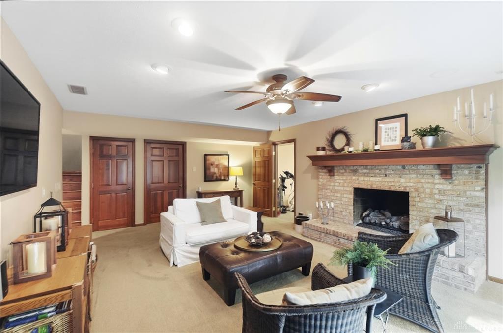 7128 Hunters Creek Property Photo 42