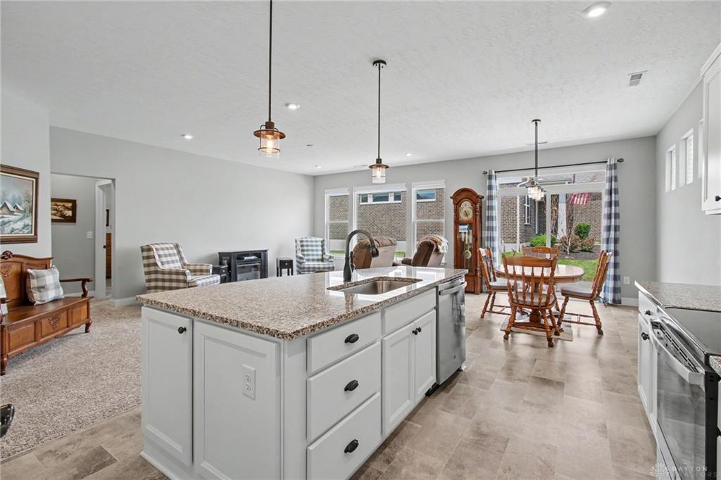 5100 Renaissance Park Property Photo 14