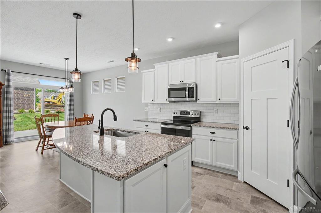 5100 Renaissance Park Property Photo 15
