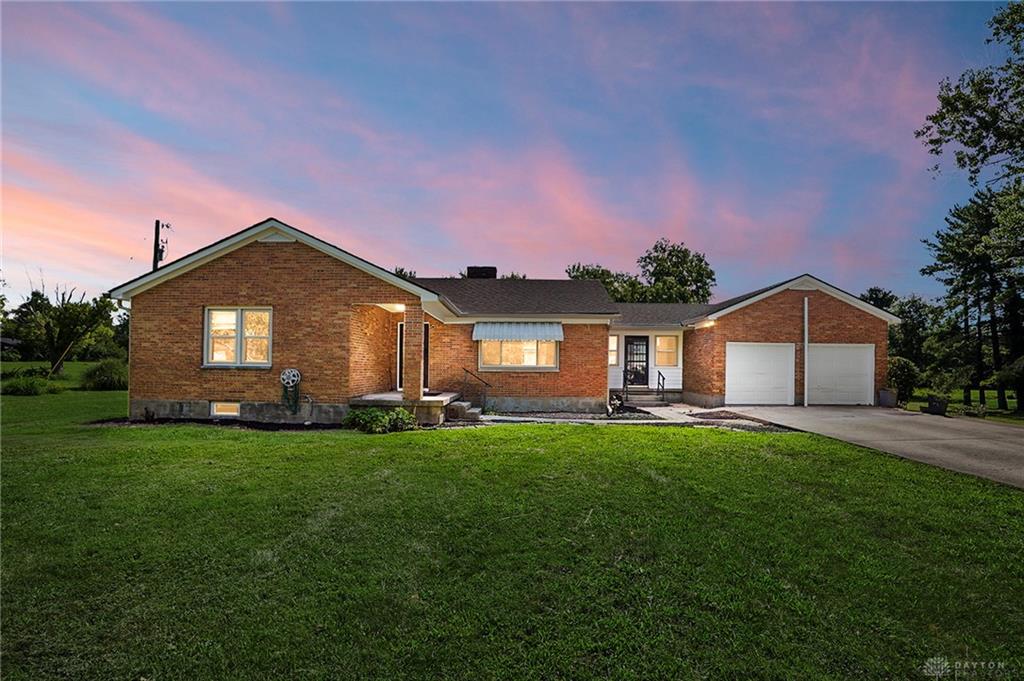 7741 Lois Property Photo 1