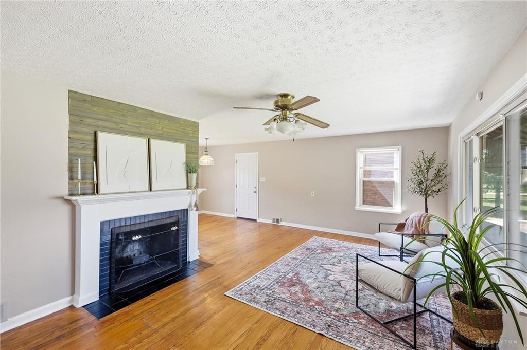 7741 Lois Property Photo 9