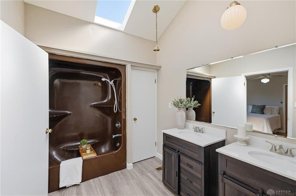 7741 Lois Property Photo 20