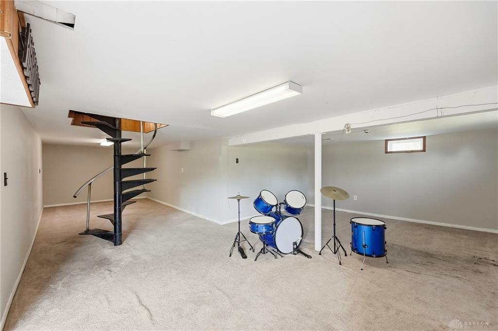 7741 Lois Property Photo 31