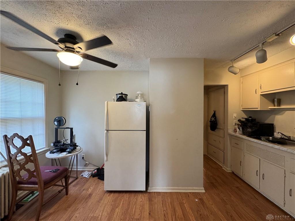 263 Valleyview Property Photo 6