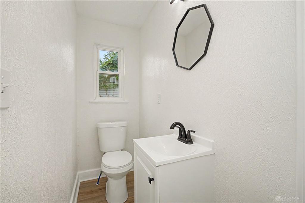 1520 Kumler Property Photo 16