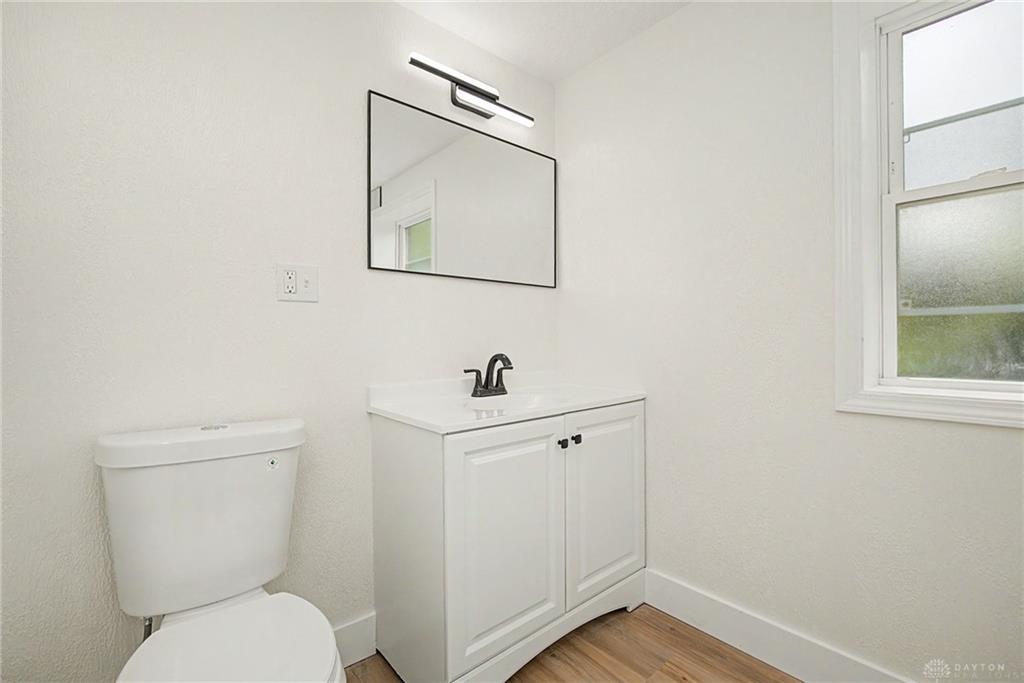 1520 Kumler Property Photo 33