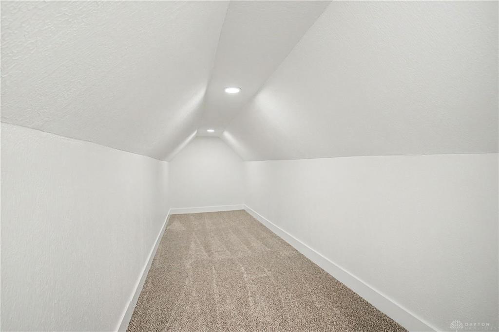 1520 Kumler Property Photo 43