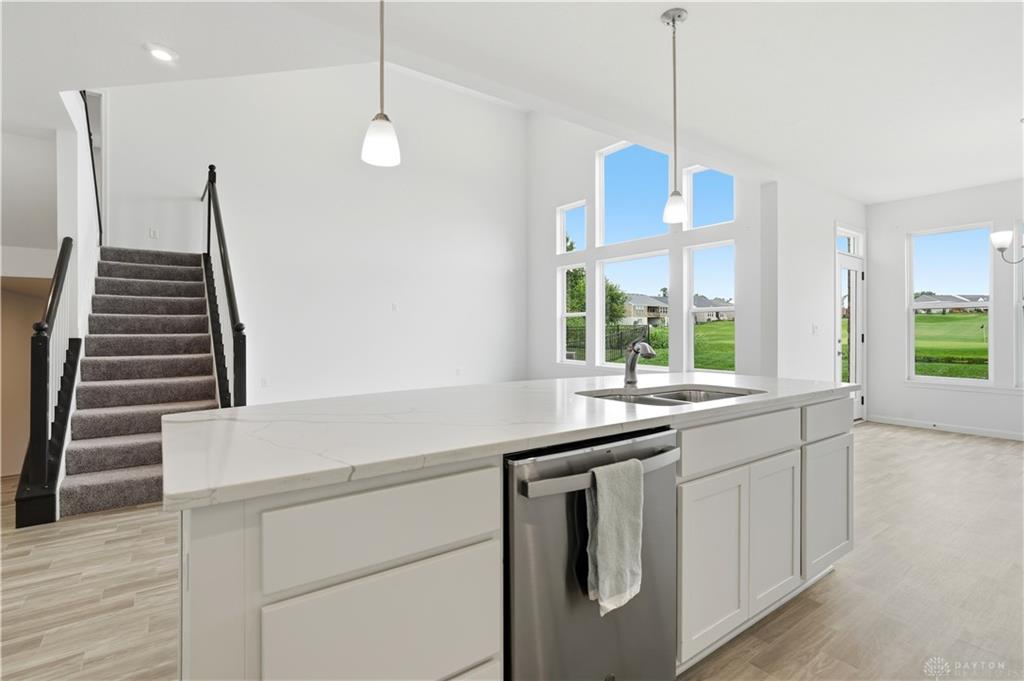 5283 Greenview Property Photo 11