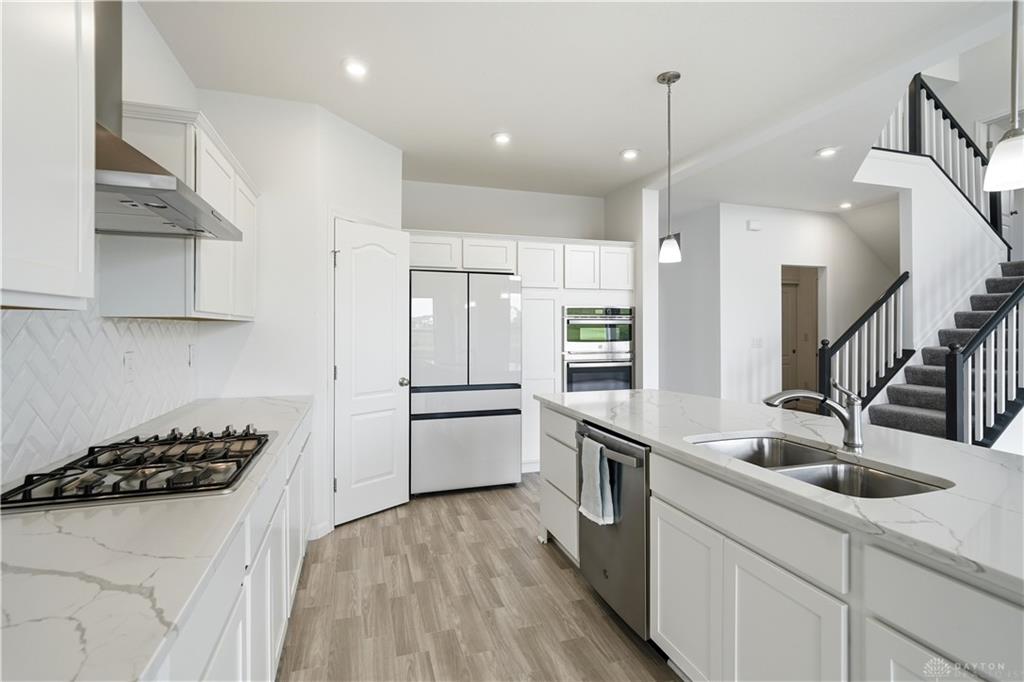 5283 Greenview Property Photo 12