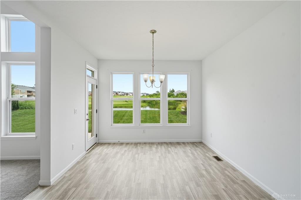 5283 Greenview Property Photo 14