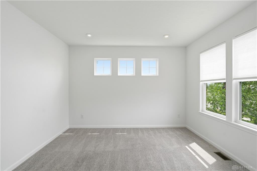 5283 Greenview Property Photo 16