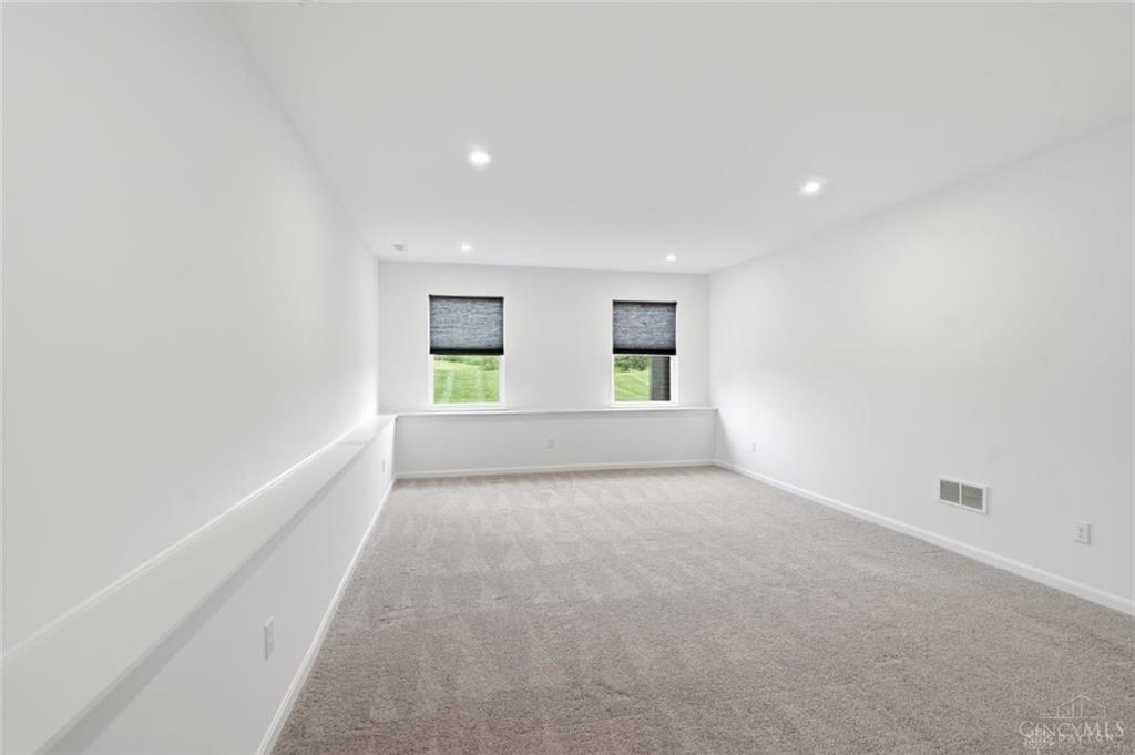 5283 Greenview Property Photo 35
