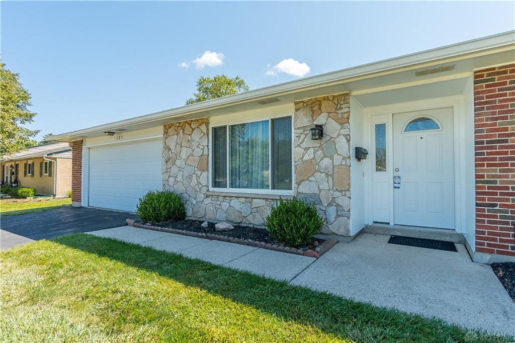 185 Katy Property Photo 3