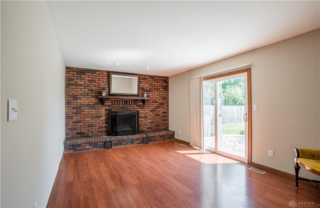 185 Katy Property Photo 10