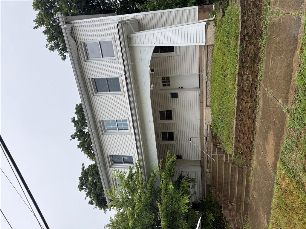 336 South Property Photo 1