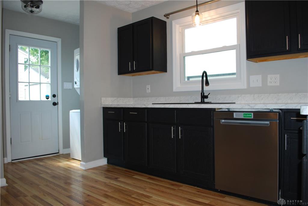 2481 Bingham Property Photo 8