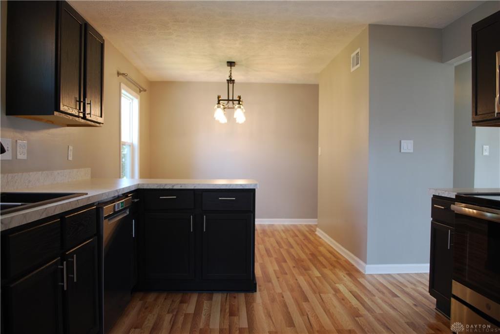 2481 Bingham Property Photo 9