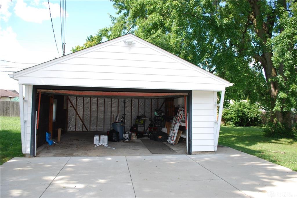 2481 Bingham Property Photo 29