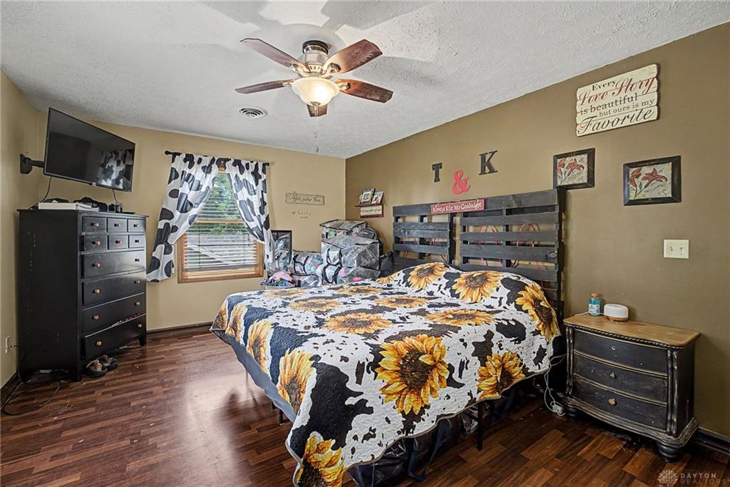 302 Longman Property Photo 22