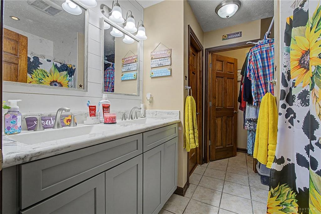 302 Longman Property Photo 24