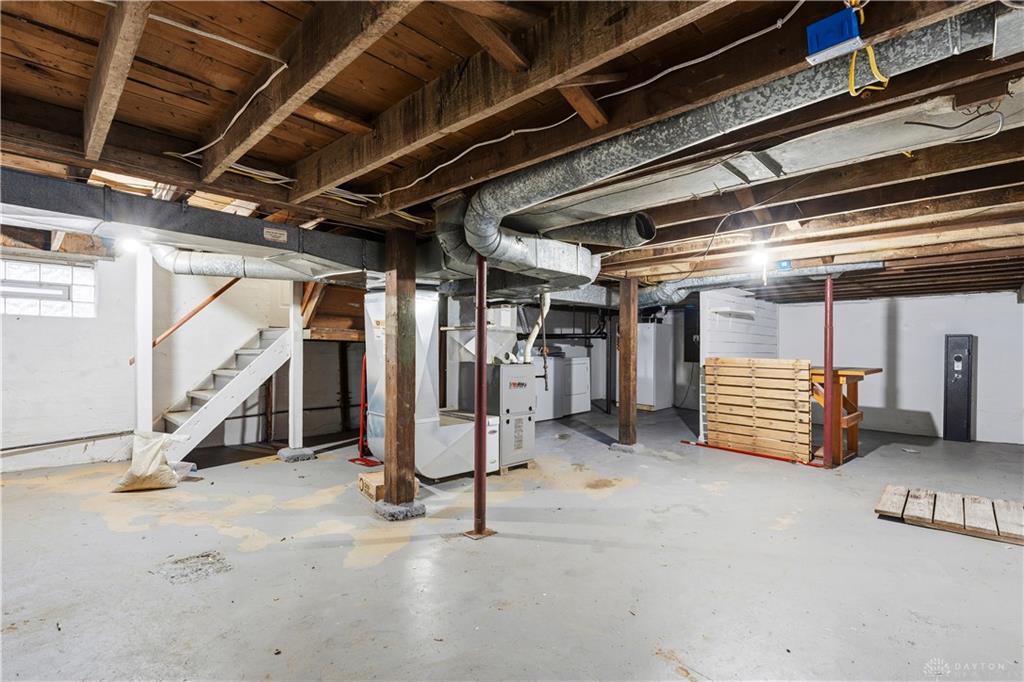 2030 Brookline Property Photo 33