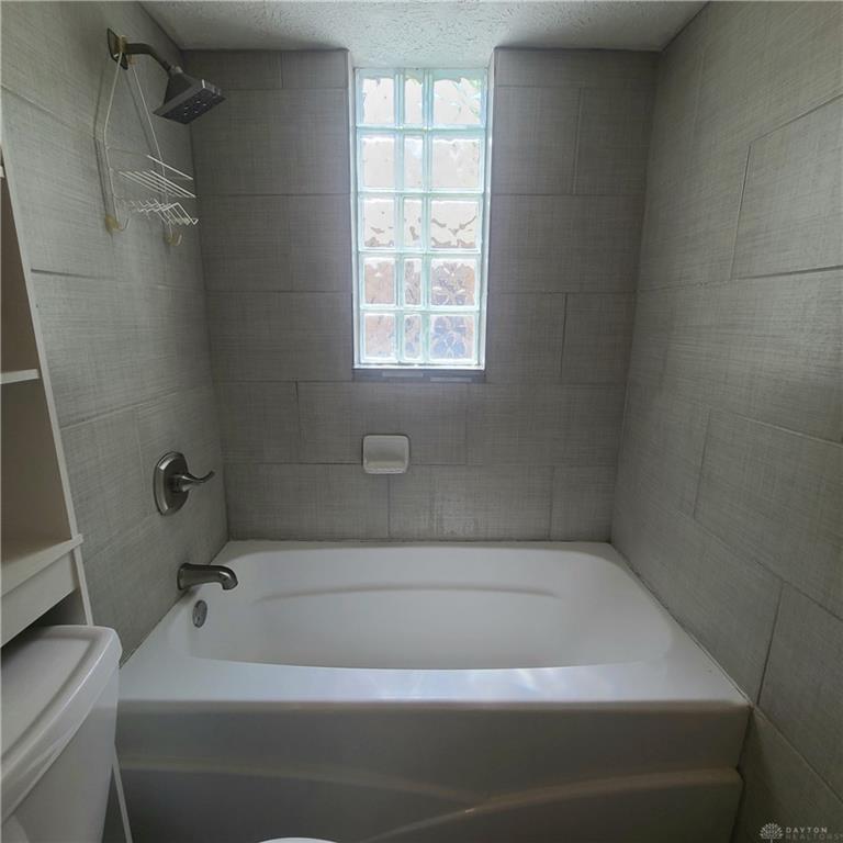 1533 Olmsted Property Photo 14