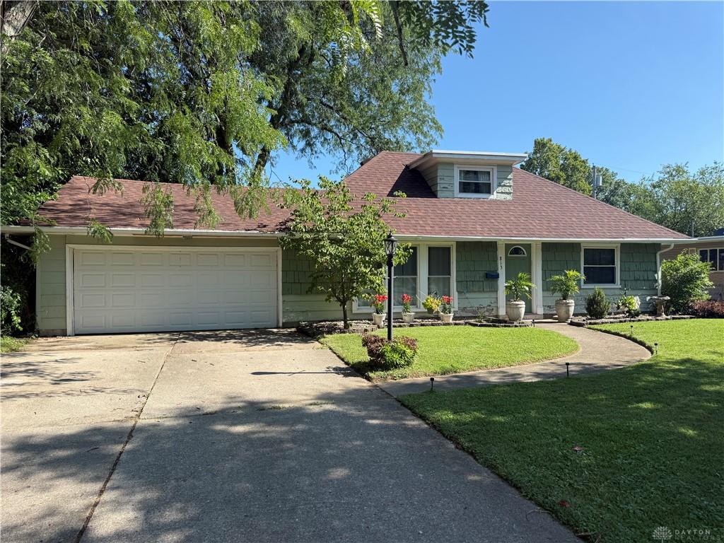 813 E Stroop Property Photo 1