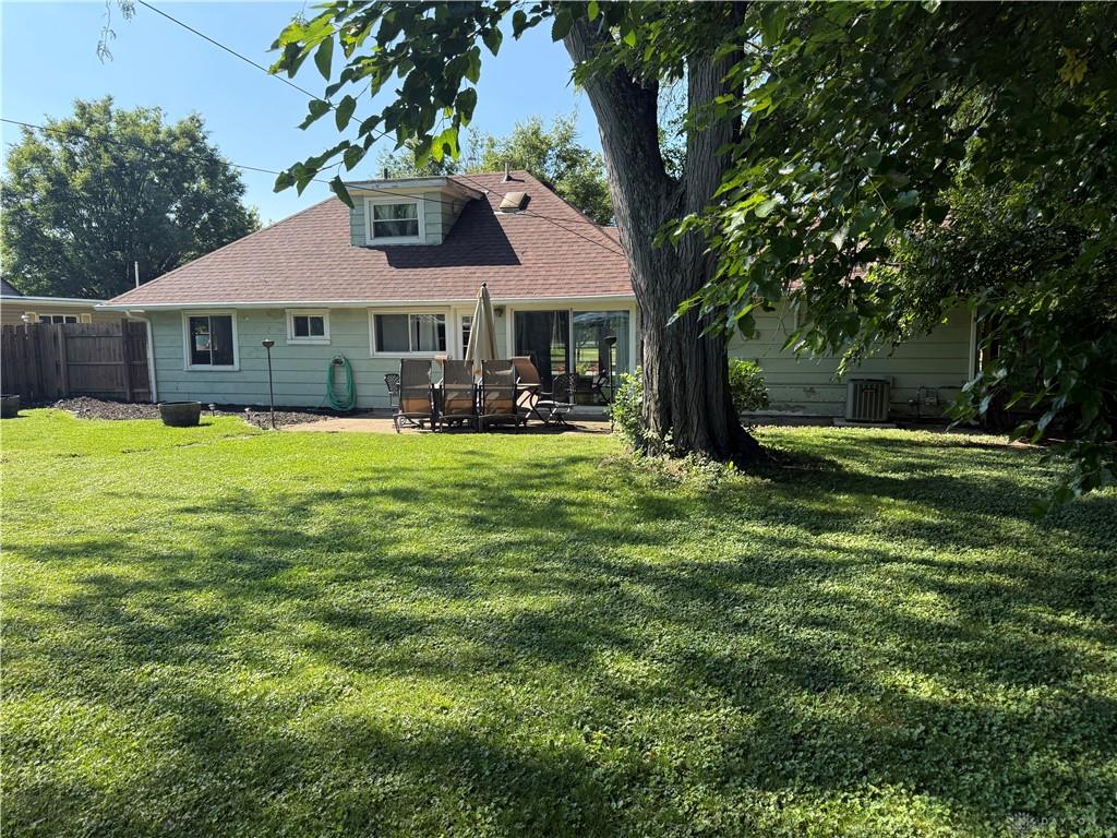 813 E Stroop Property Photo 6