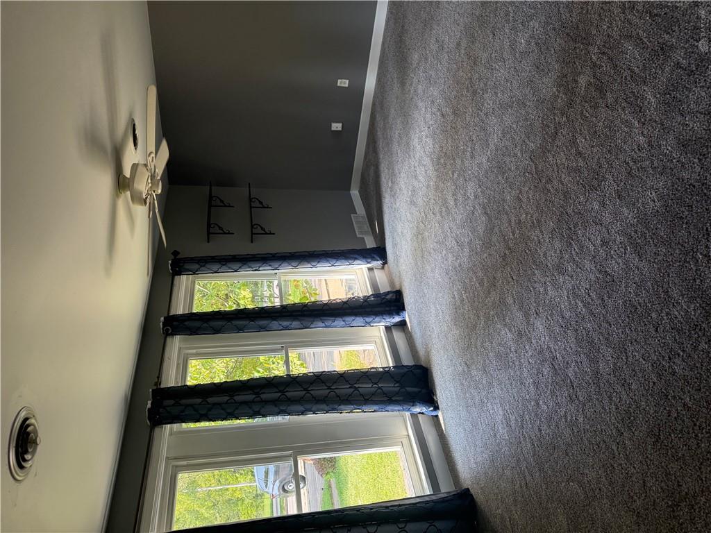 813 E Stroop Property Photo 7