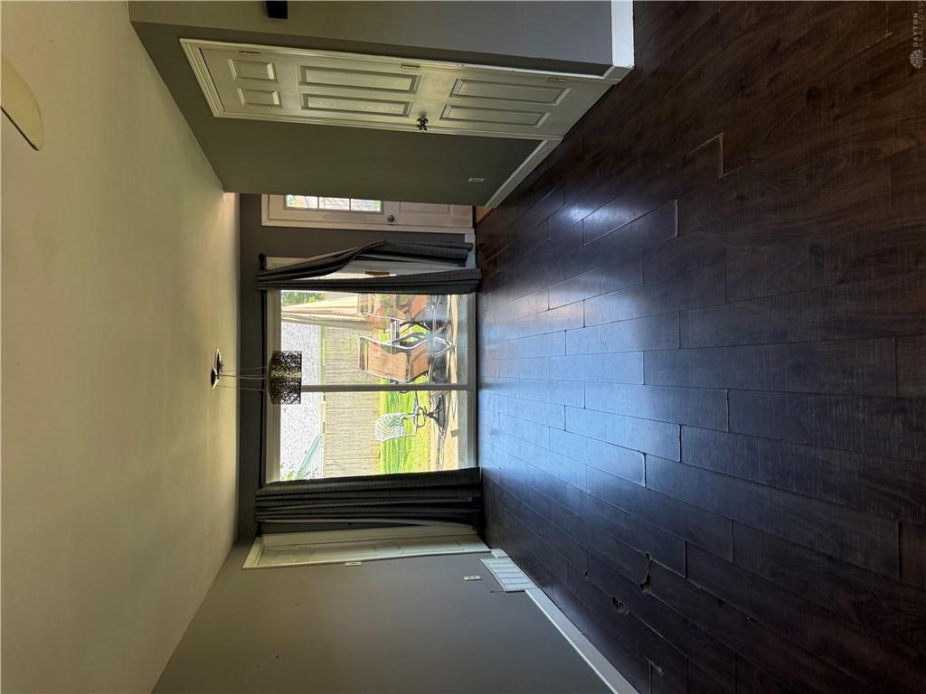 813 E Stroop Property Photo 10