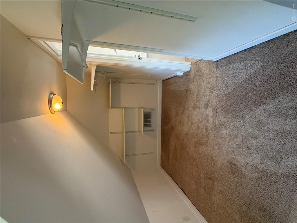 813 E Stroop Property Photo 19