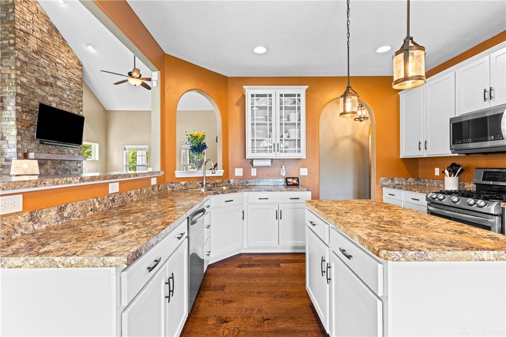 3128 Artisan Property Photo 16