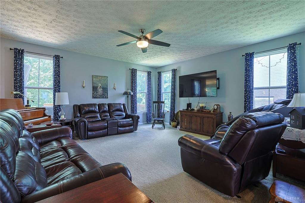 8739 Elysee Property Photo 7