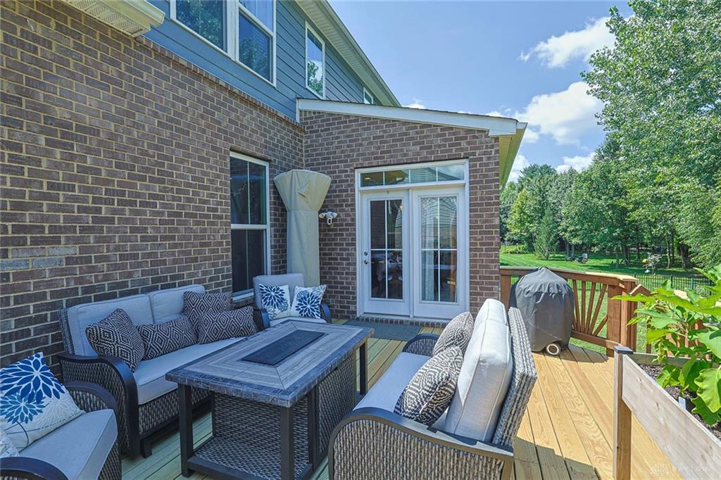 8739 Elysee Property Photo 45