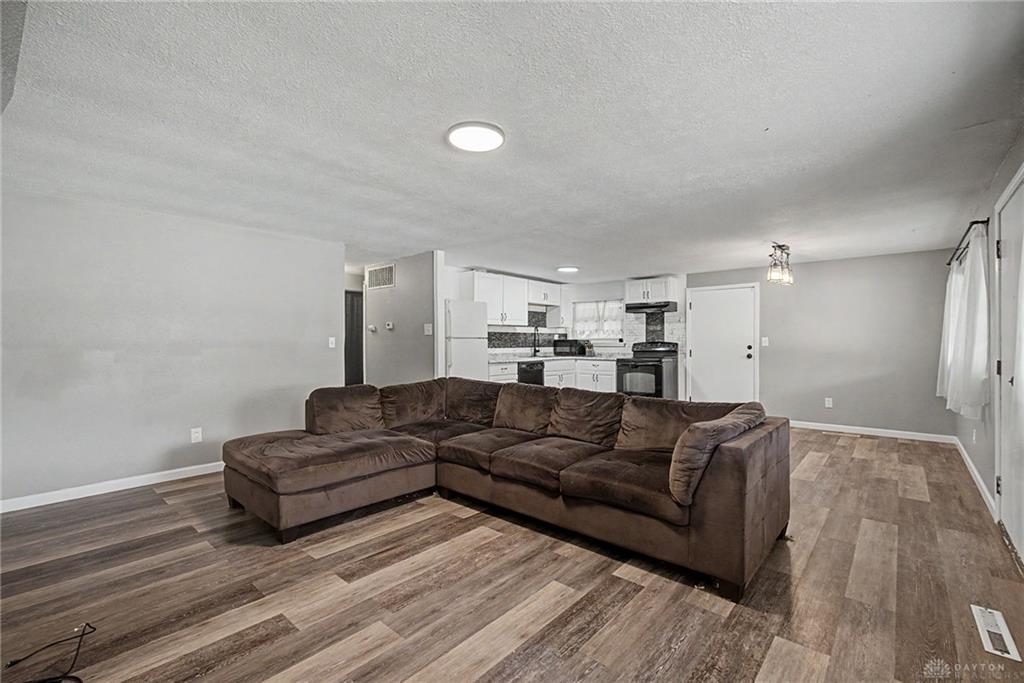 4163 Cordell Property Photo 11