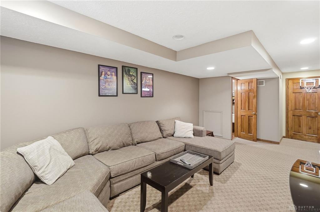 413 N Bromfield Property Photo 40