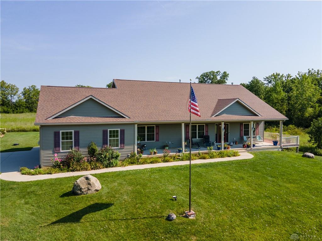 7539 E State Route 55 Property Photo 2