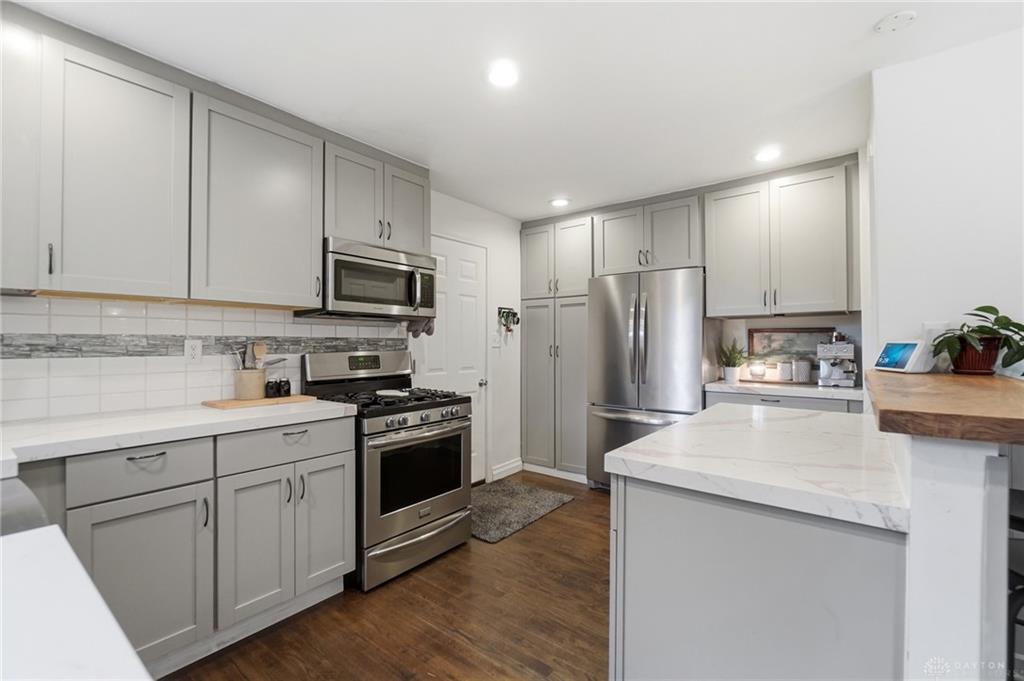 679 Meadowview Property Photo 32