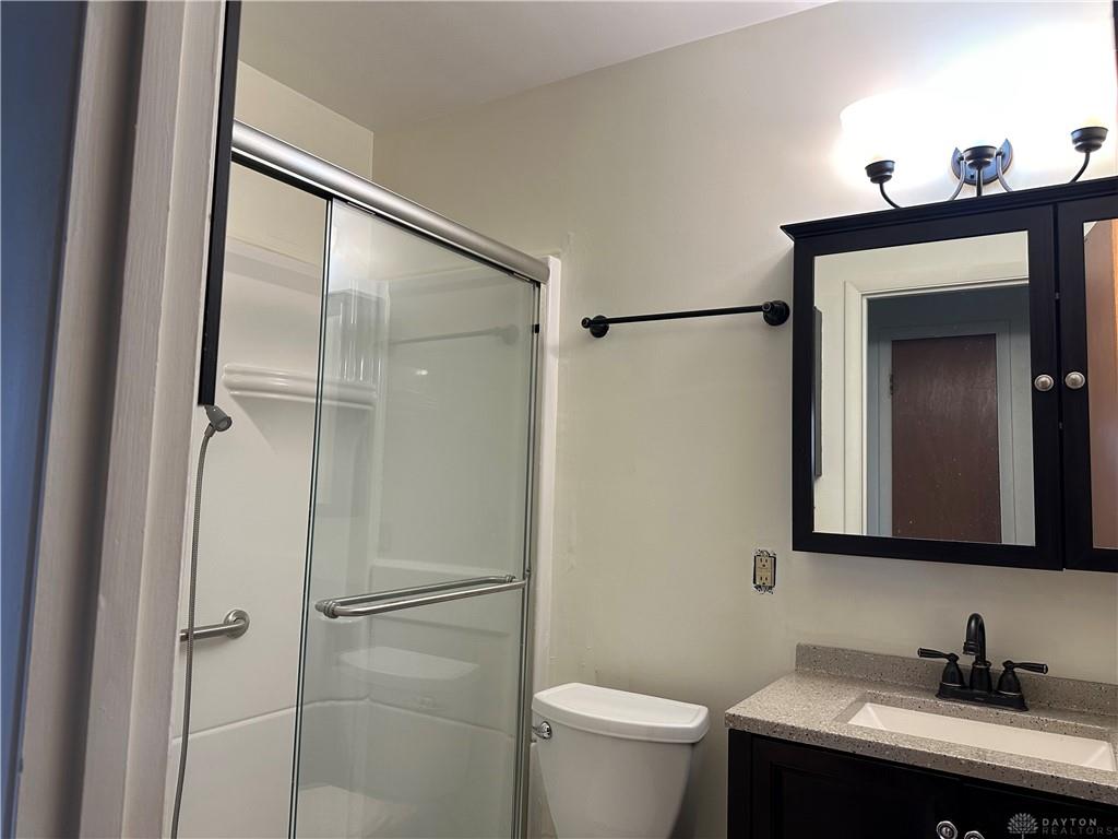 2824 Pinegrove Property Photo 6