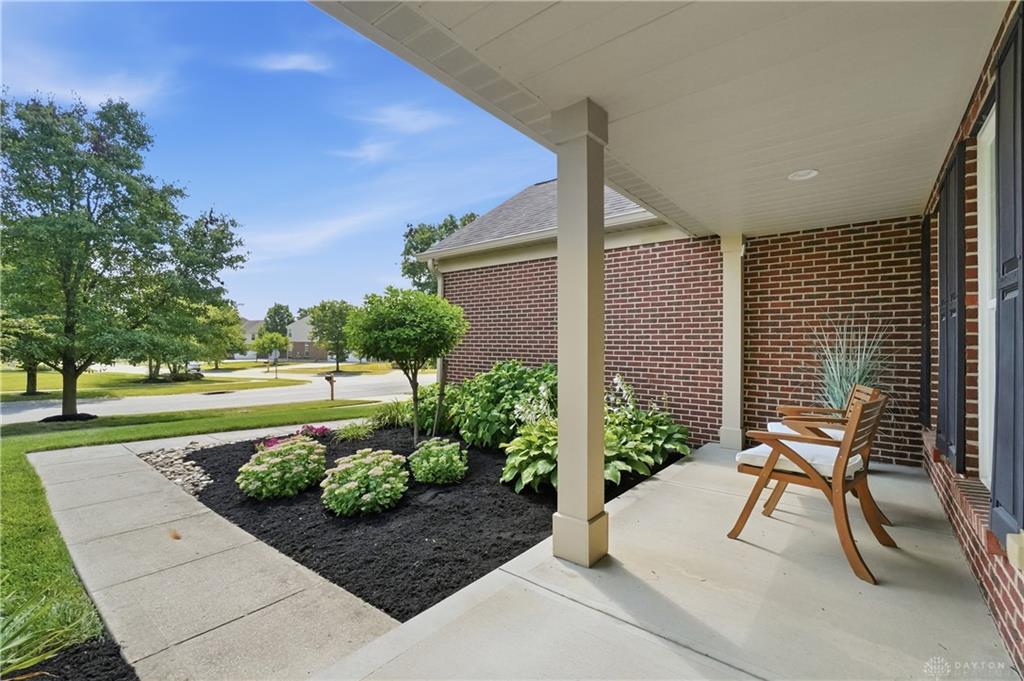 6479 Rosemont Property Photo 5