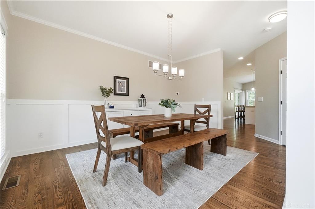 6479 Rosemont Property Photo 8