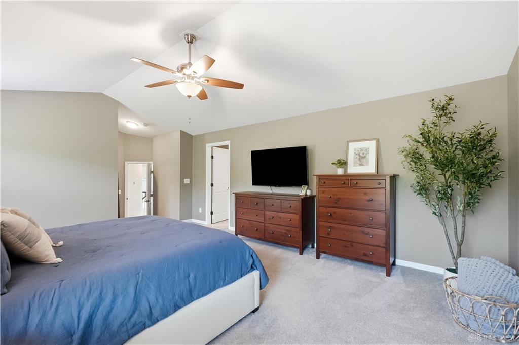 6479 Rosemont Property Photo 32