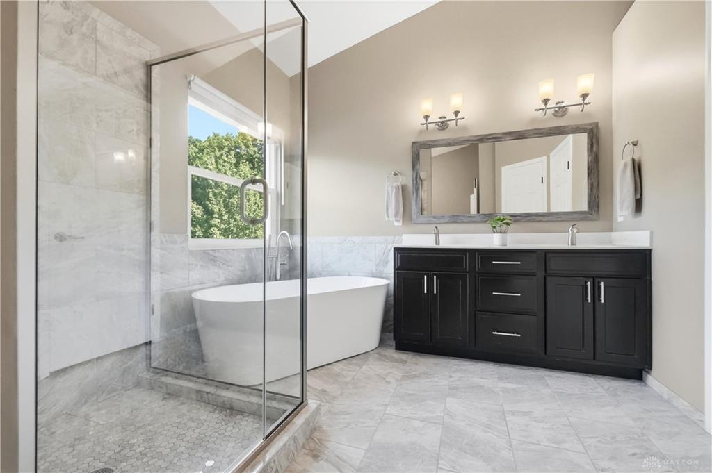 6479 Rosemont Property Photo 35