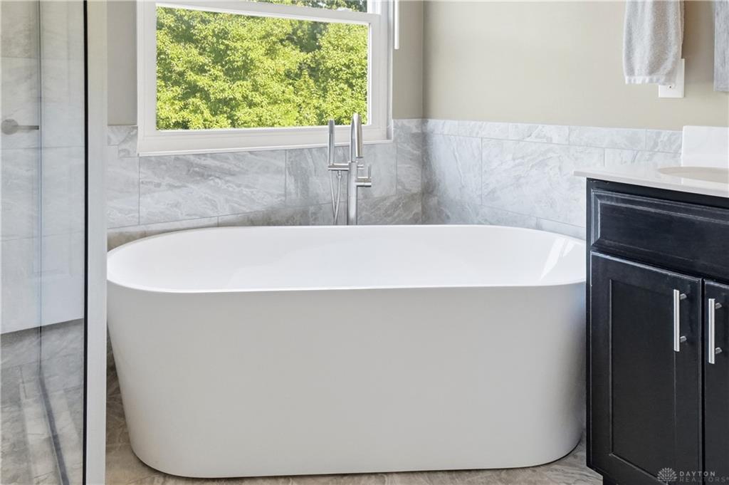 6479 Rosemont Property Photo 37