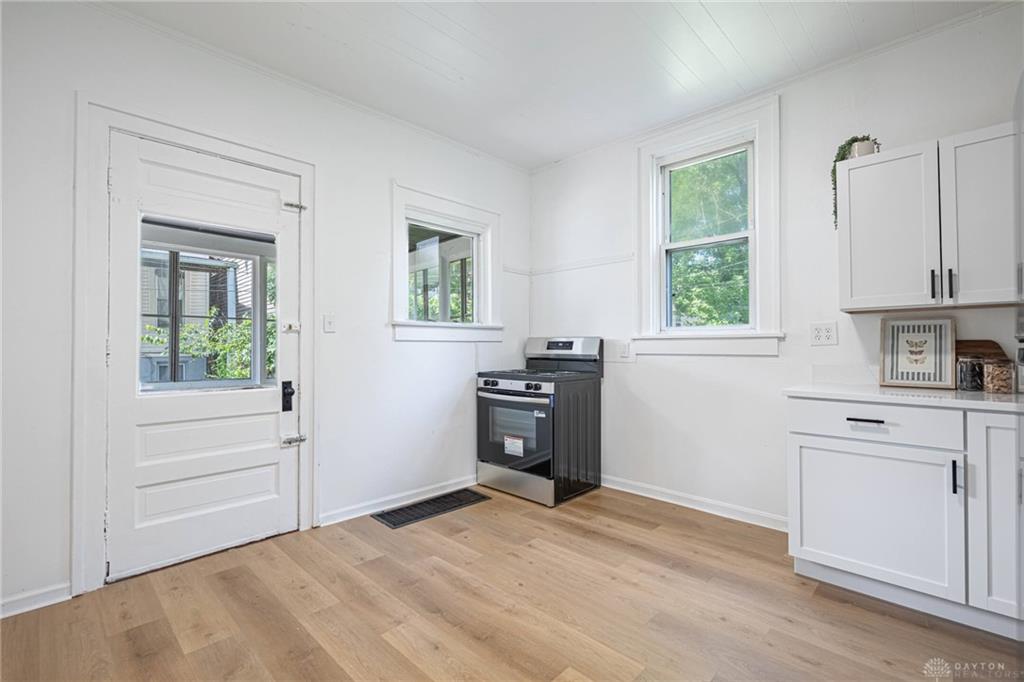 153 Dover Property Photo 4