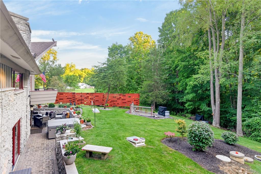 1350 Childrens Home Property Photo 13